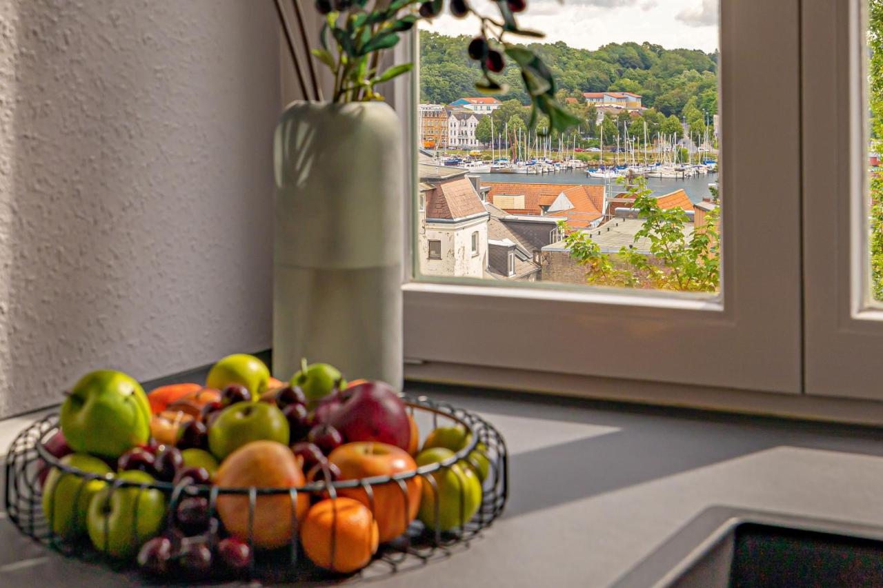 Fewo1846 - Moewensicht - Luxurioese Maisonettewohnung Mit 2 Schlafzimmern Und Hafenblick Flensburg Bagian luar foto